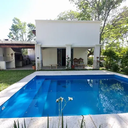 Casa En Paso De La Patria Villa Exterior photo